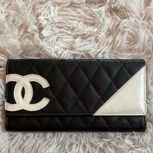 CHANEL Black and White Quilted Leather Wallet